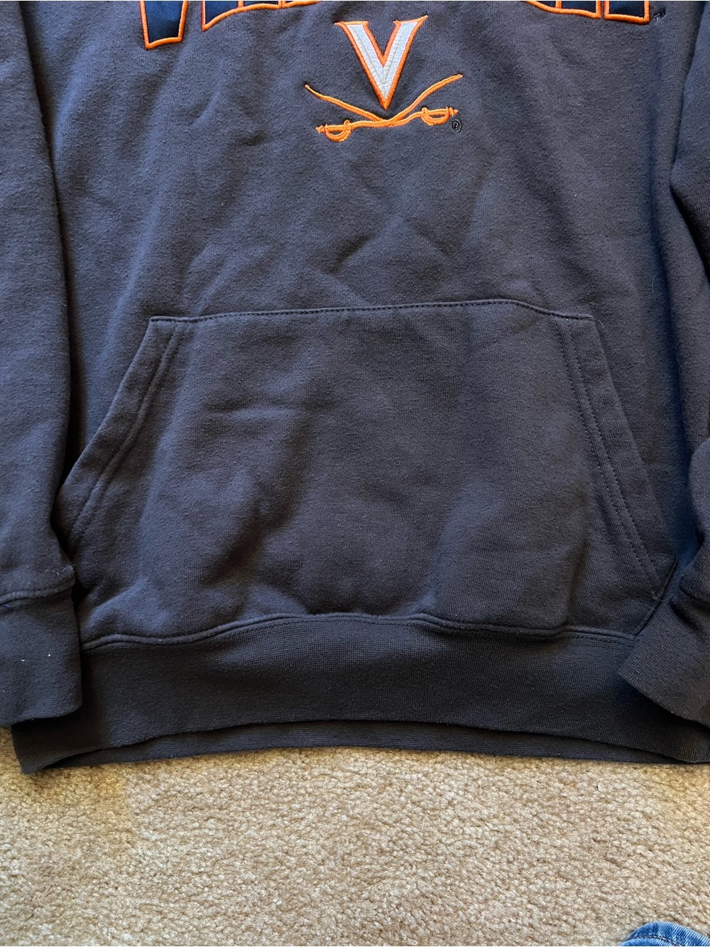 Colosseum Men's S University of Virginia Cavaliers Embroidered Gray Hoodie - UVA - Picture 6 of 8